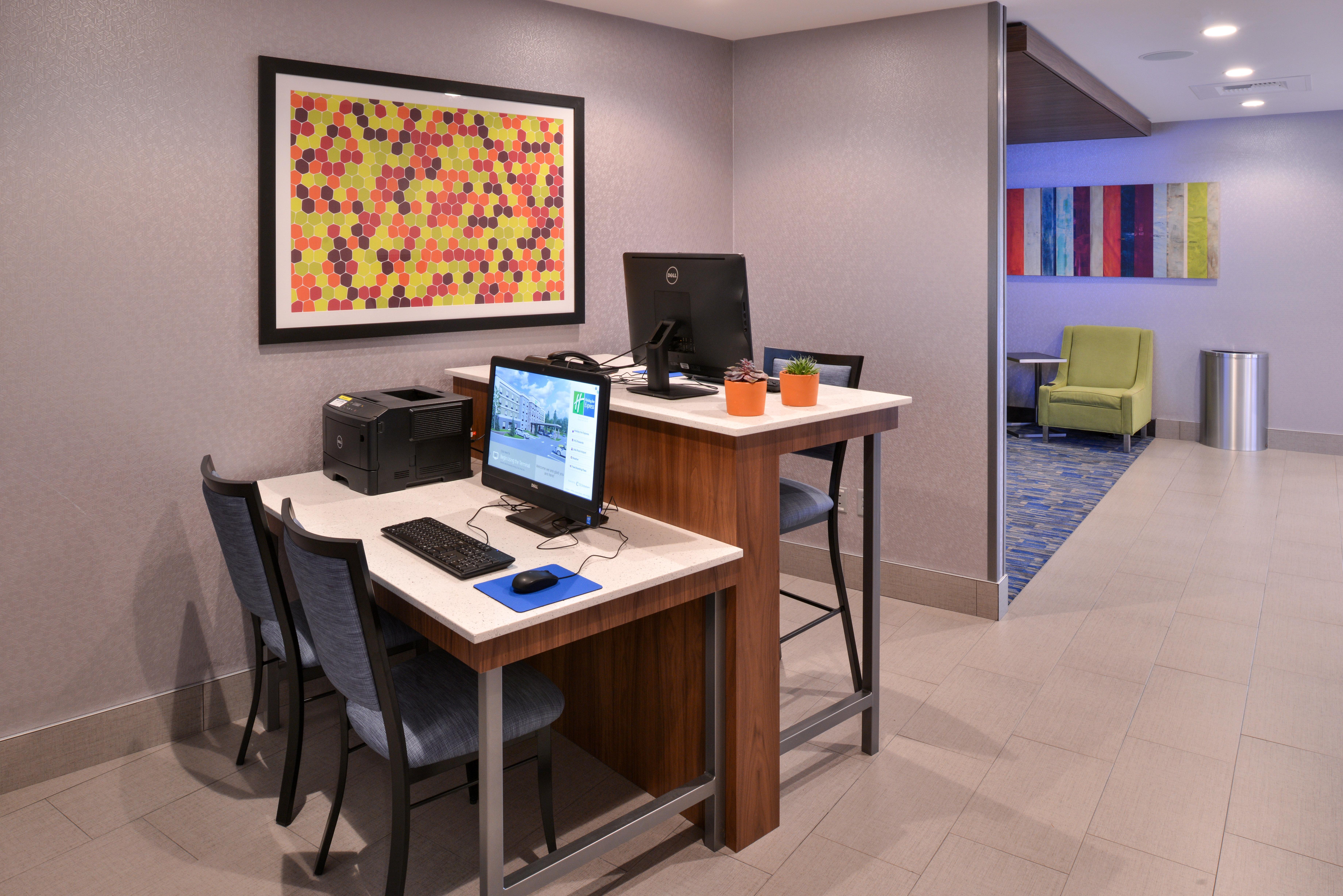 Holiday Inn Express And Suites Bryant - Benton Area By Ihg Exterior photo
